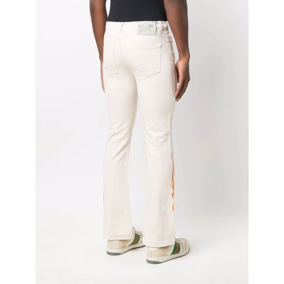 Gallery Dept. Logan Flame-Print Bootcut Jeans - Picture 4 of 13